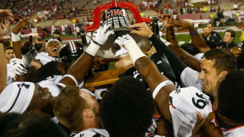 NIL compensation legislation prompts a race in&nbsp;statehouses