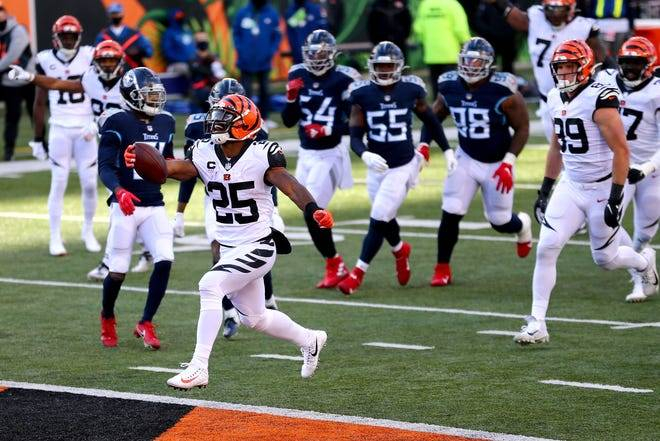 Weekly Review: Cincinnati’s Tennessee football weekend and more